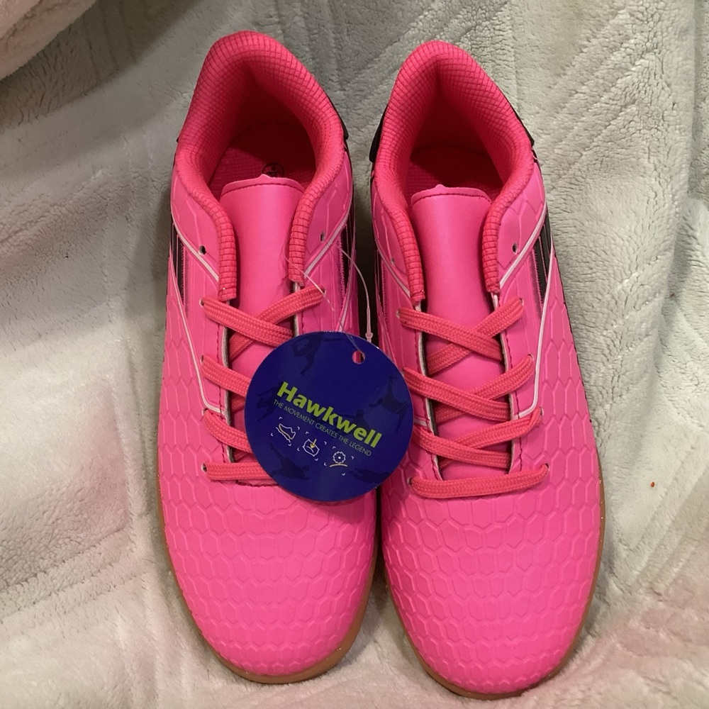 Girls Hawkwell Athletic Kids Indoor Soccer Shoes, Pink Girls Size US 4